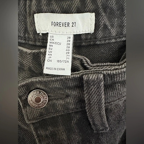 Cross over wide leg High rise Jeans, faded Black denim, size 28 - Picture 3 of 4